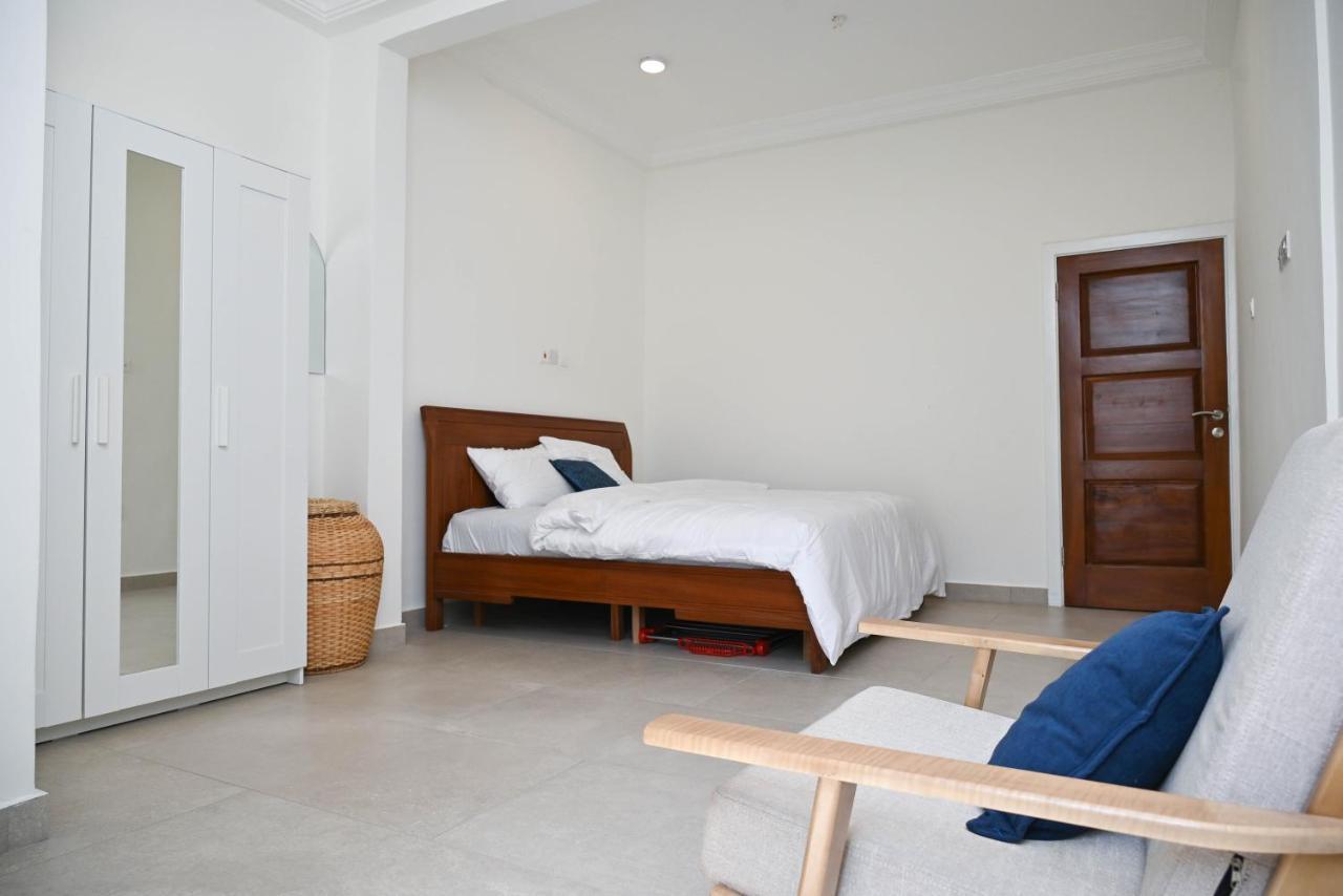Lokko Serene Accra Exterior photo